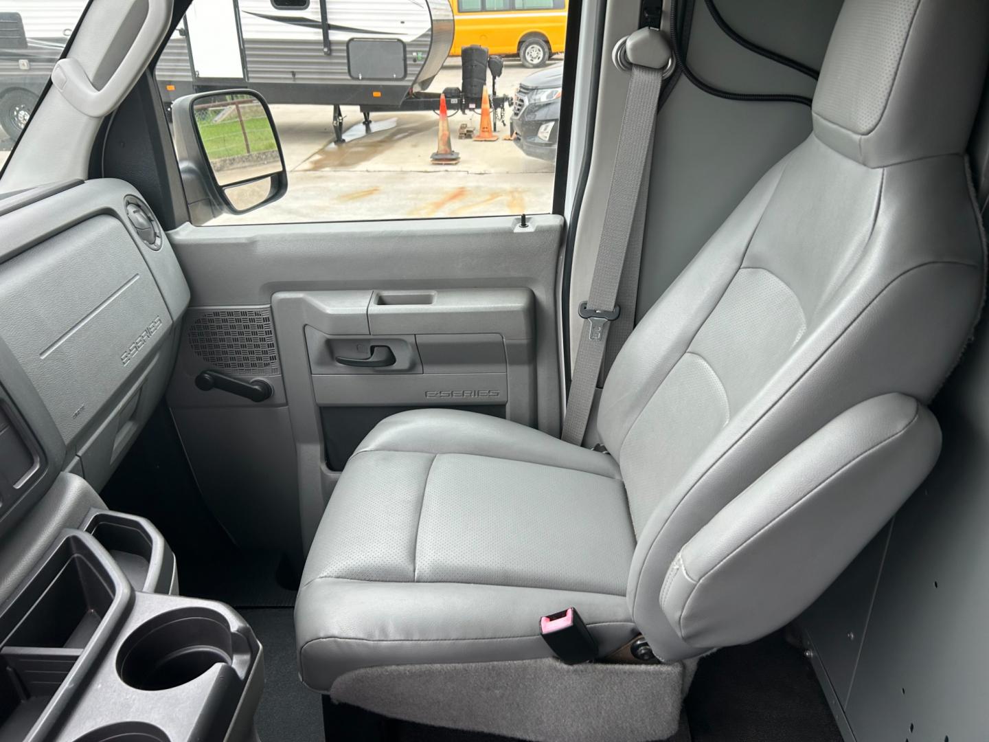 2010 White /Gray Ford E-Series Van E-250 (1FTNE2EL2AD) with an 5.4L V8 SOHC 16V engine, 4-Speed Automatic transmission, located at 17760 Hwy 62, Morris, OK, 74445, (918) 733-4887, 35.609104, -95.877060 - 2010 FORD E-SERIES VAN E-250 5.4 V8 DEDICATED CNG (COMPRESSED NATURAL GAS) DOES NOT RUN ON GASOLINE. FEATURES MANUAL SEATS, MANUAL LOCKS, MANUAL WINDOWS, MANUAL MIRRORS, AM/FM STEREO. IT IS EQUIPPED WITH A CNG FUELING SYSTEM, IT RUNS ON COMPRESSED NATURAL GAS. A PREMIER ALTERNATIVE FUEL THAT IS EXTR - Photo#9